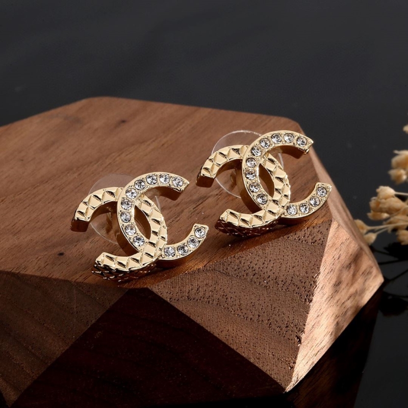 Ch**el earrings